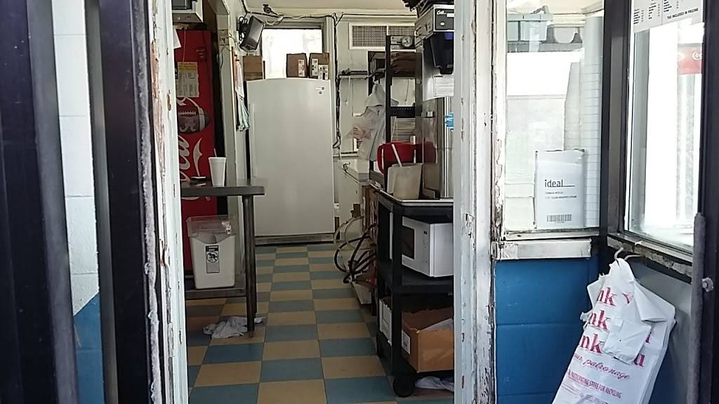 Dairy Creem | restaurant | 2939 Dadeville Rd, Alexander City, AL 35010, USA | 2562346199 OR +1 256-234-6199