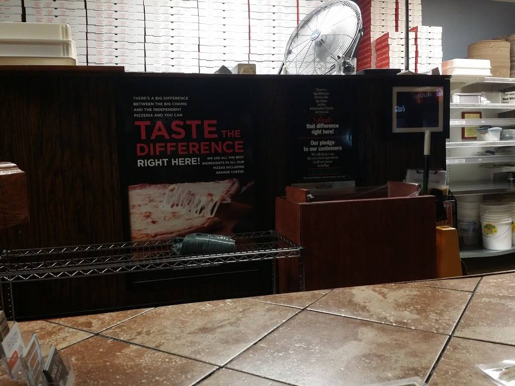 Joes Pizza & Wings | restaurant | 109 S Main St, Torrington, CT 06790, USA | 8604890900 OR +1 860-489-0900