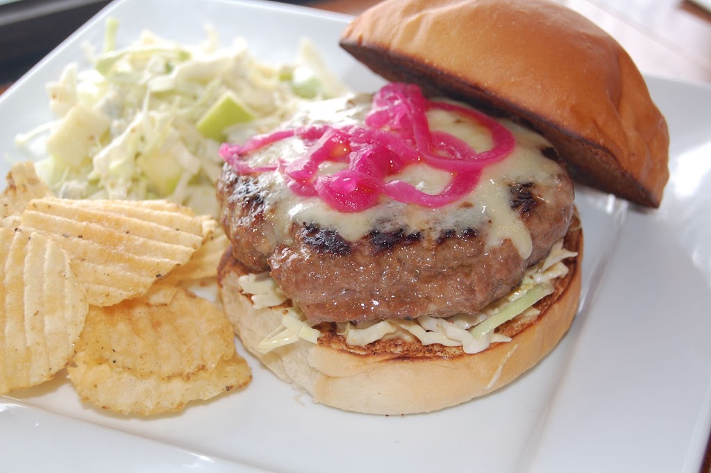 Twisted Cork Bistro | restaurant | 10730 Pacific St #110, Omaha, NE 68114, USA | 4029321300 OR +1 402-932-1300