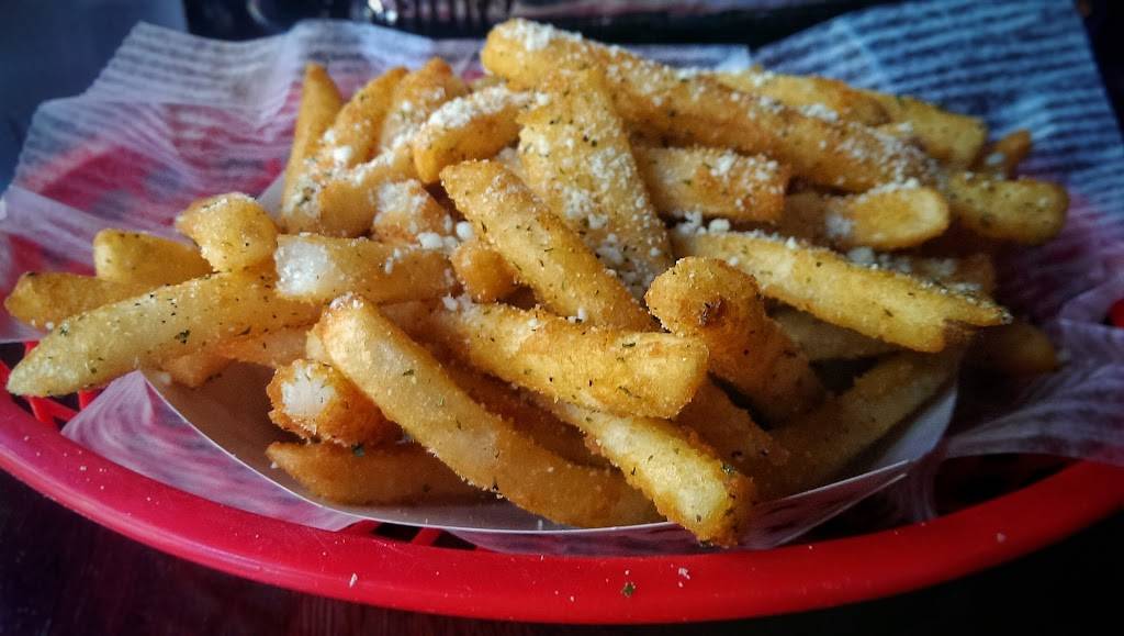 Shortys | restaurant | 1678 1st Avenue, New York, NY 10128, USA | 2123482300 OR +1 212-348-2300