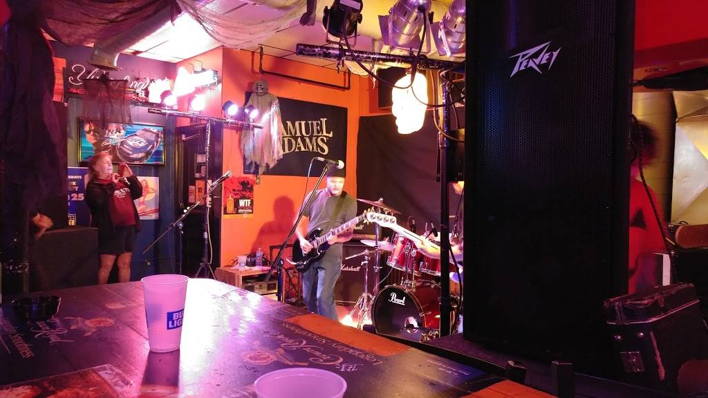 Three Sheets Bar & Grill Inc | restaurant | 227 W Barker Ave, Michigan City, IN 46360, USA | 2198789872 OR +1 219-878-9872