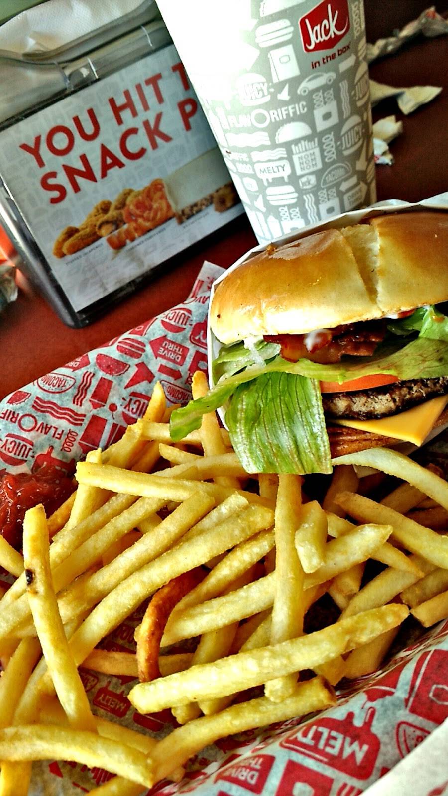 Jack in the Box | restaurant | 1650 W Lacey Blvd, Hanford, CA 93230, USA | 5595847886 OR +1 559-584-7886