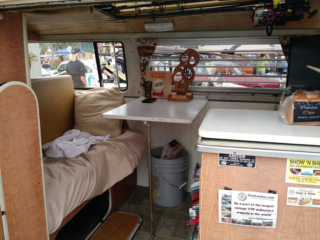 Puzinos Pizza | meal delivery | 1107 S Patrick Dr # B, Satellite Beach, FL 32937, USA | 3217774744 OR +1 321-777-4744