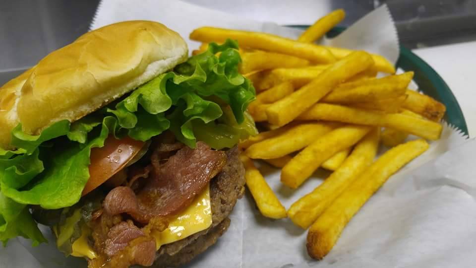 Mikes Hot Wings & Such | restaurant | 6825 Winchester Rd, Memphis, TN 38115, USA | 9013185778 OR +1 901-318-5778