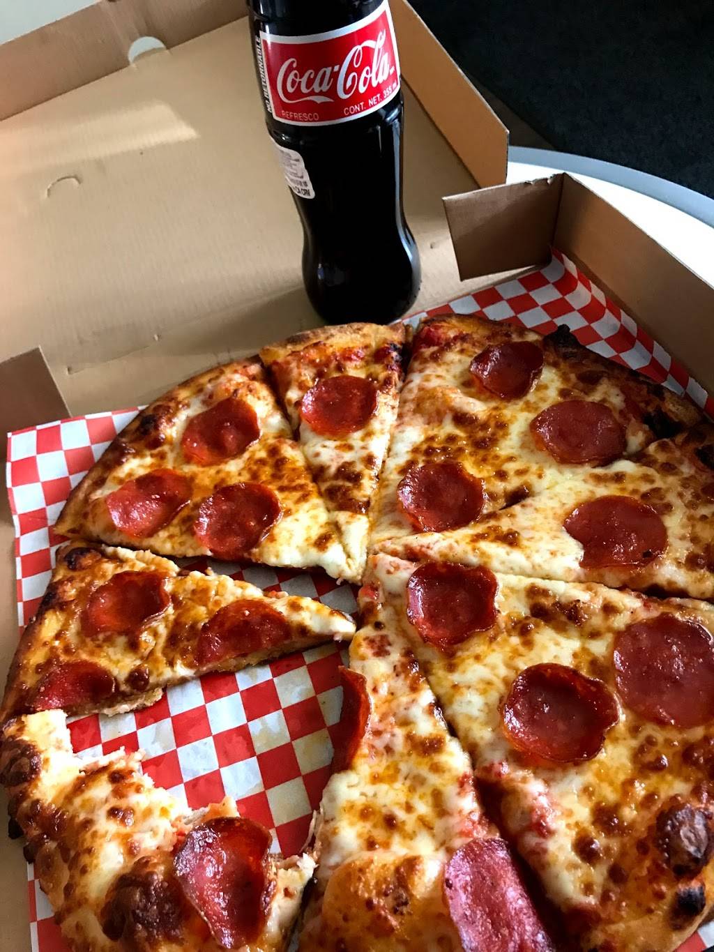 Pizzaterian | restaurant | 1652 S Harbor Blvd, Anaheim, CA 92802, USA | 7148294750 OR +1 714-829-4750