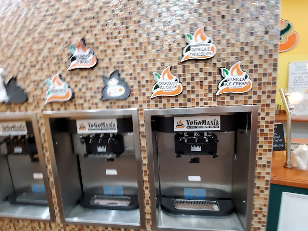 YoGoMania Frozen Yogurts, ACAI Bowls | restaurant | 315 Main St, Holbrook, NY 11741, USA | 6314380323 OR +1 631-438-0323