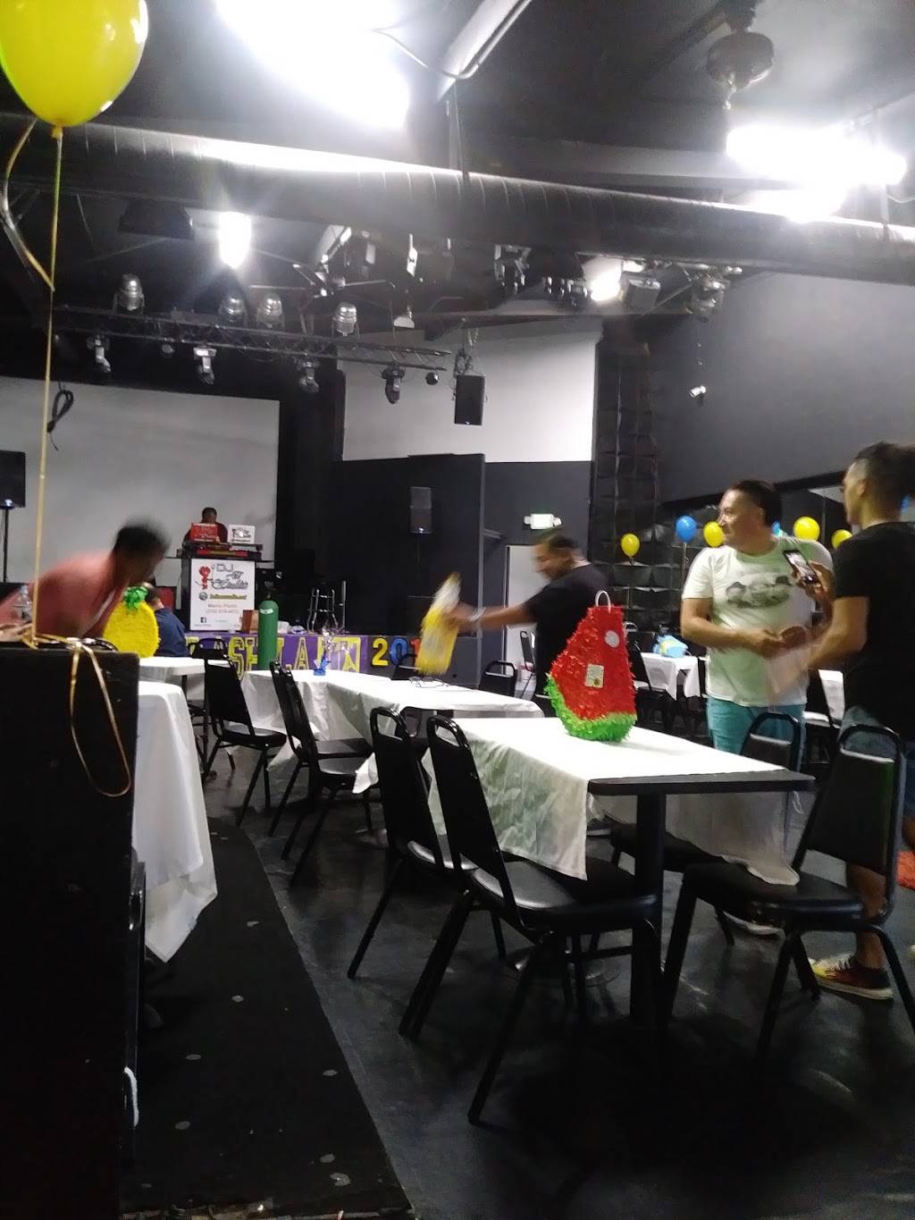 Mi Pueblo Viejo Bar & Entertainment | restaurant | 4000 W Washington Blvd, Los Angeles, CA 90018, USA | 3238705272 OR +1 323-870-5272