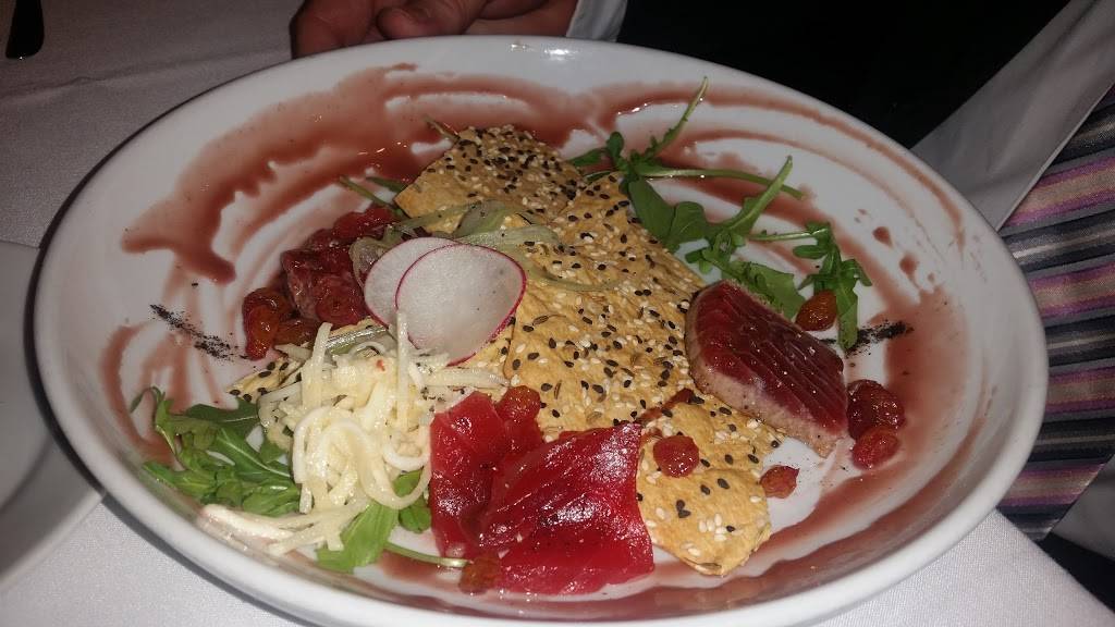 St. Johns Restaurant | restaurant | 1278 Market St, Chattanooga, TN 37402, USA | 4232664400 OR +1 423-266-4400