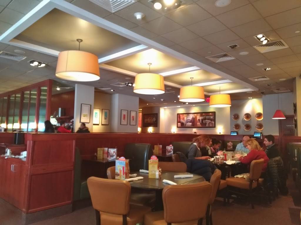 Ruby Tuesday | restaurant | 585 7th Ave, New York, NY 10036, USA | 2123823898 OR +1 212-382-3898