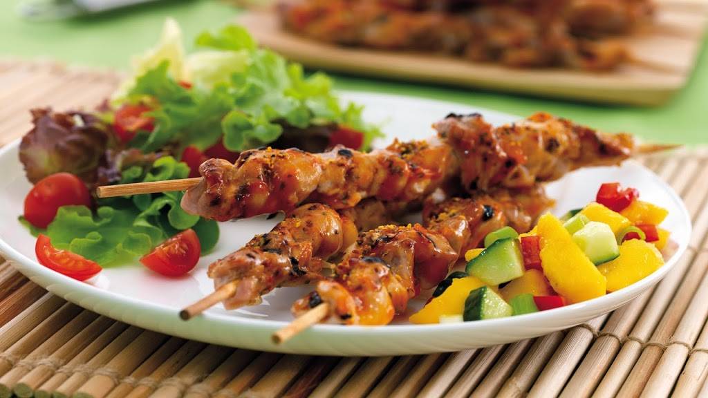 Singhs Cafe | restaurant | 312 Washington St, Wellesley Hills, MA 02481, USA | 7812351666 OR +1 781-235-1666