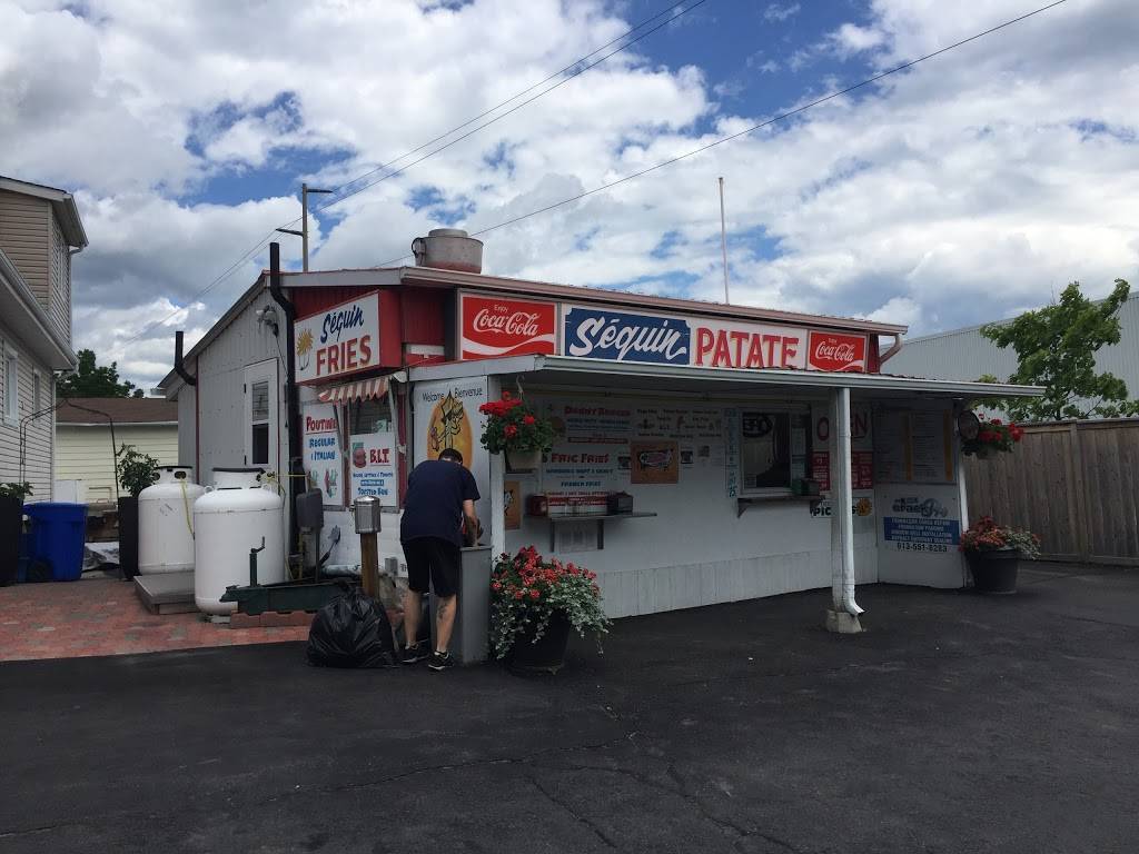 Seguin Patate | restaurant | 921 Marlborough St, Cornwall, ON K6H 4B5, Canada | 6139362080 OR +1 613-936-2080