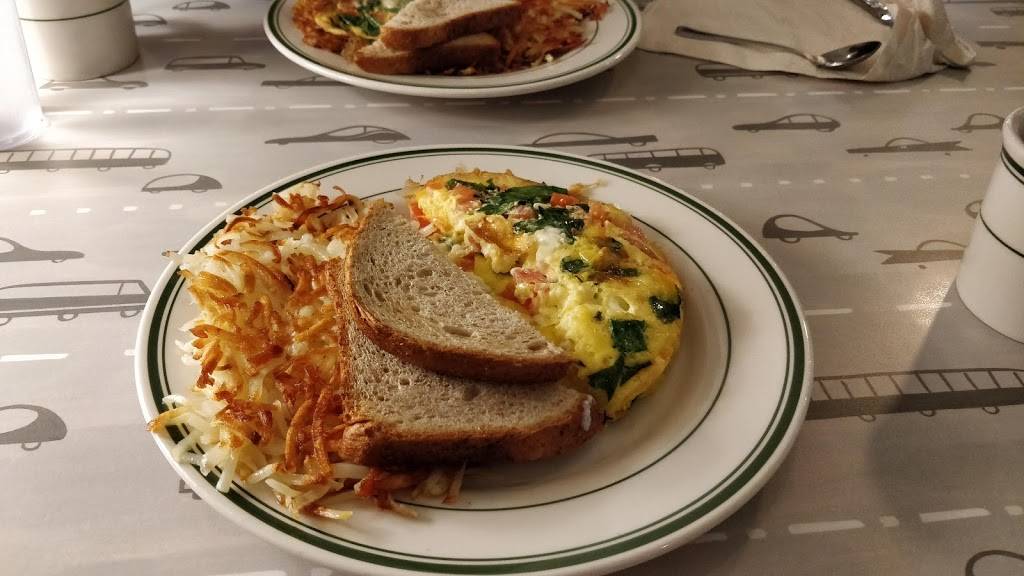 Aris Diner | restaurant | 2003 Fenwick St NE, Washington, DC 20002, USA | 2022901827 OR +1 202-290-1827