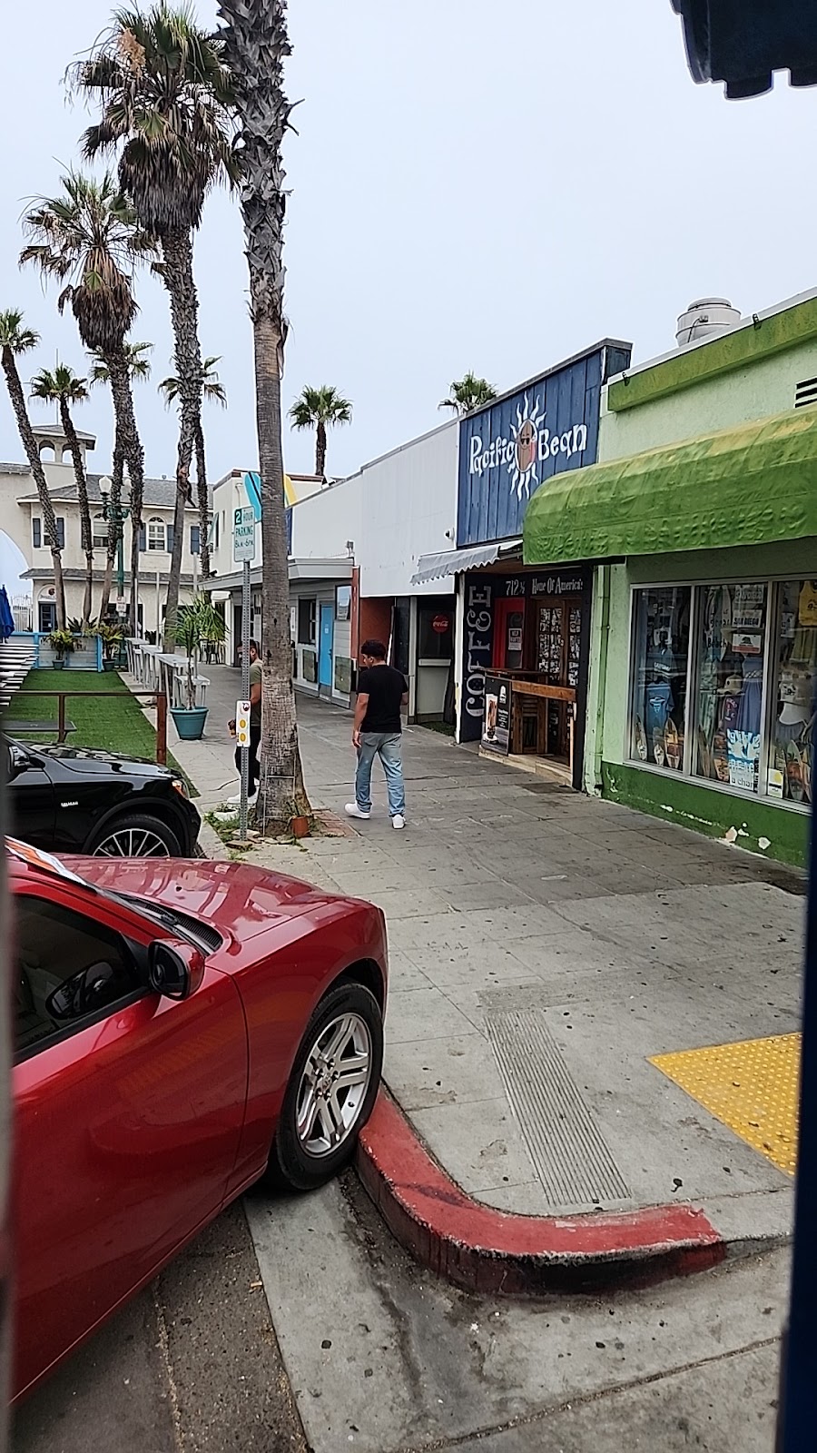 Pacific Bean Coffee | cafe | 712 Garnet Ave, San Diego, CA 92109, USA | 3106944751 OR +1 310-694-4751