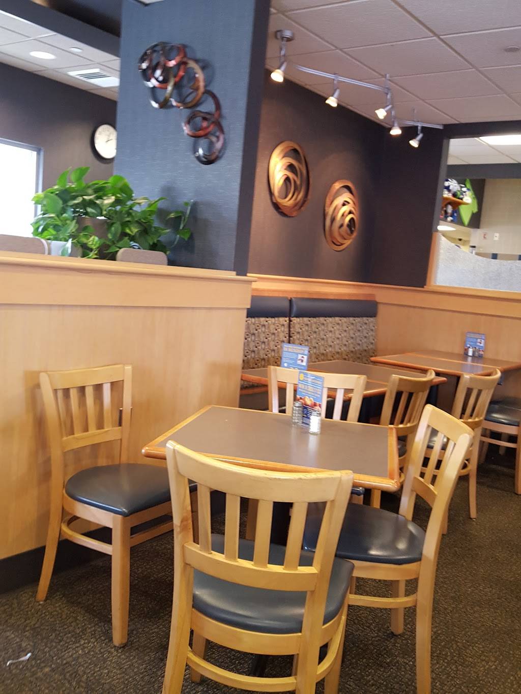 Culvers | restaurant | 436 E Chicago St, Coldwater, MI 49036, USA | 5172275051 OR +1 517-227-5051