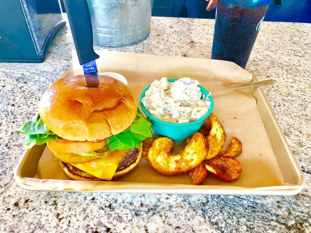 Latitude 78 Bar & Grille | restaurant | 35 NE Pine Island Rd, Cape Coral, FL 33909, USA | 2394581388 OR +1 239-458-1388