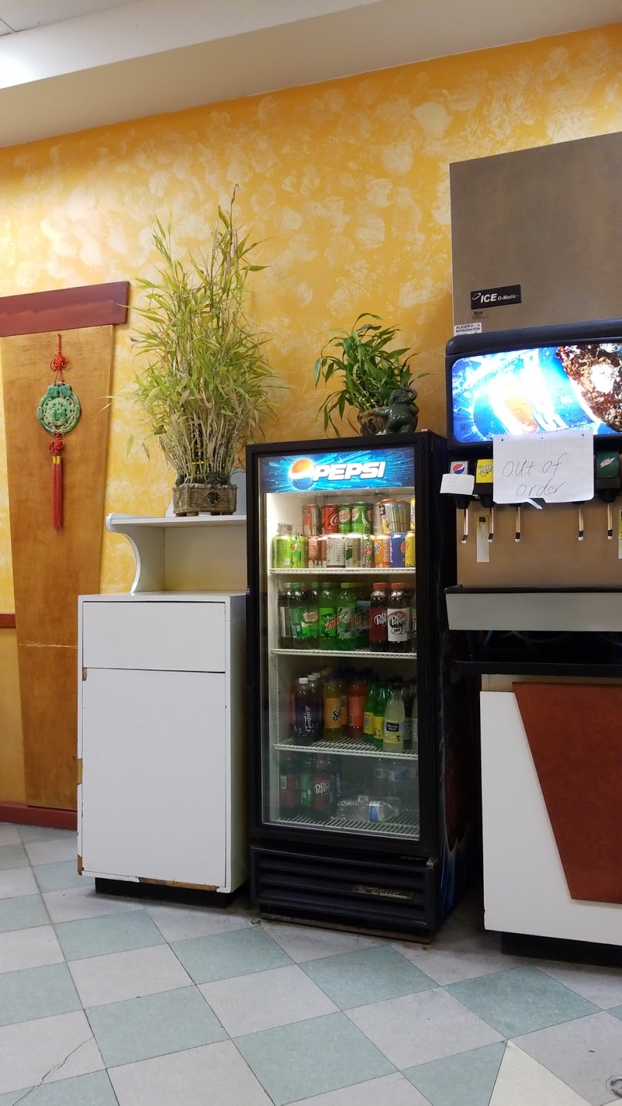 Hong Kong Chinese Restaurant | restaurant | 4914 Malloy Plaza, Marianna, FL 32448, USA | 8504826699 OR +1 850-482-6699