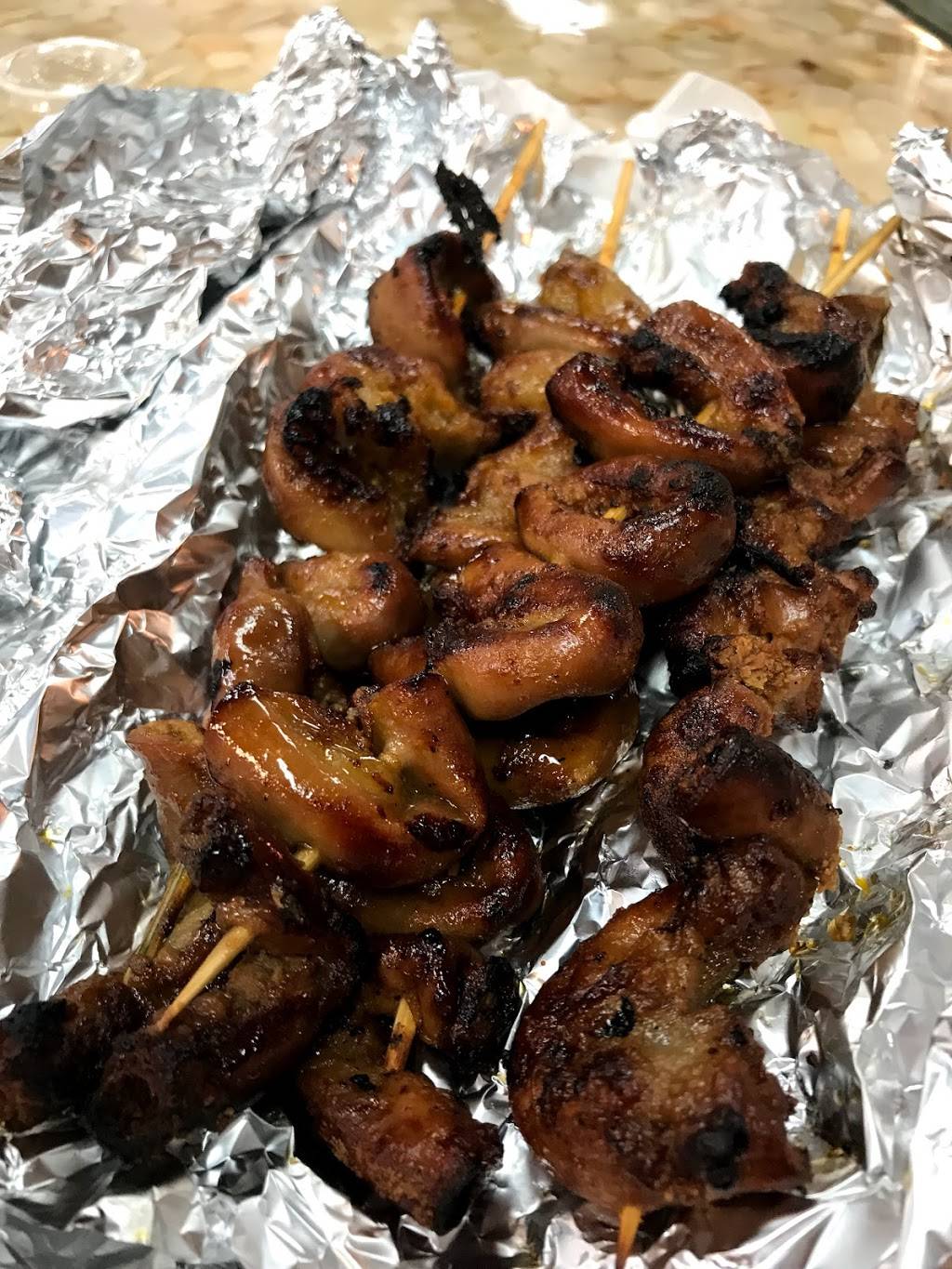 Manilas Lechon | restaurant | 118 W Carson St, Carson, CA 90745, USA | 3109352209 OR +1 310-935-2209