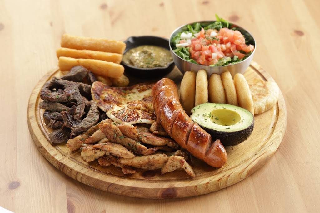 Wonderlands food | restaurant | 4945 S Orange Blossom Trail #5, Orlando, FL 32839, USA | 4072861768 OR +1 407-286-1768