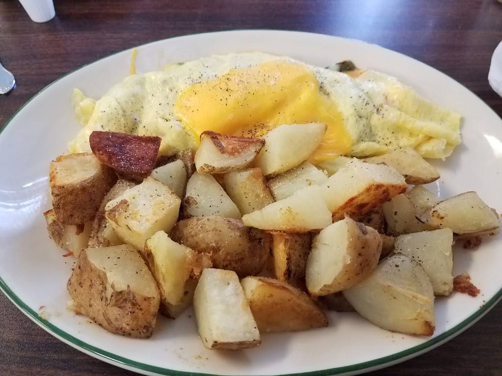 Janoski Farms Country Restaurant | restaurant | 1725 US-30, Clinton, PA 15026, USA | 7248992344 OR +1 724-899-2344