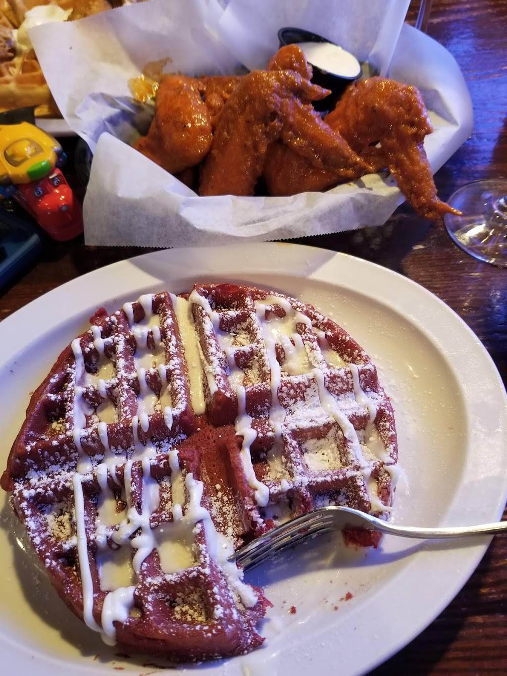 Kikis Chicken and Waffles | restaurant | 7001 Parklane Rd, Columbia, SC 29223, USA | 8036995422 OR +1 803-699-5422