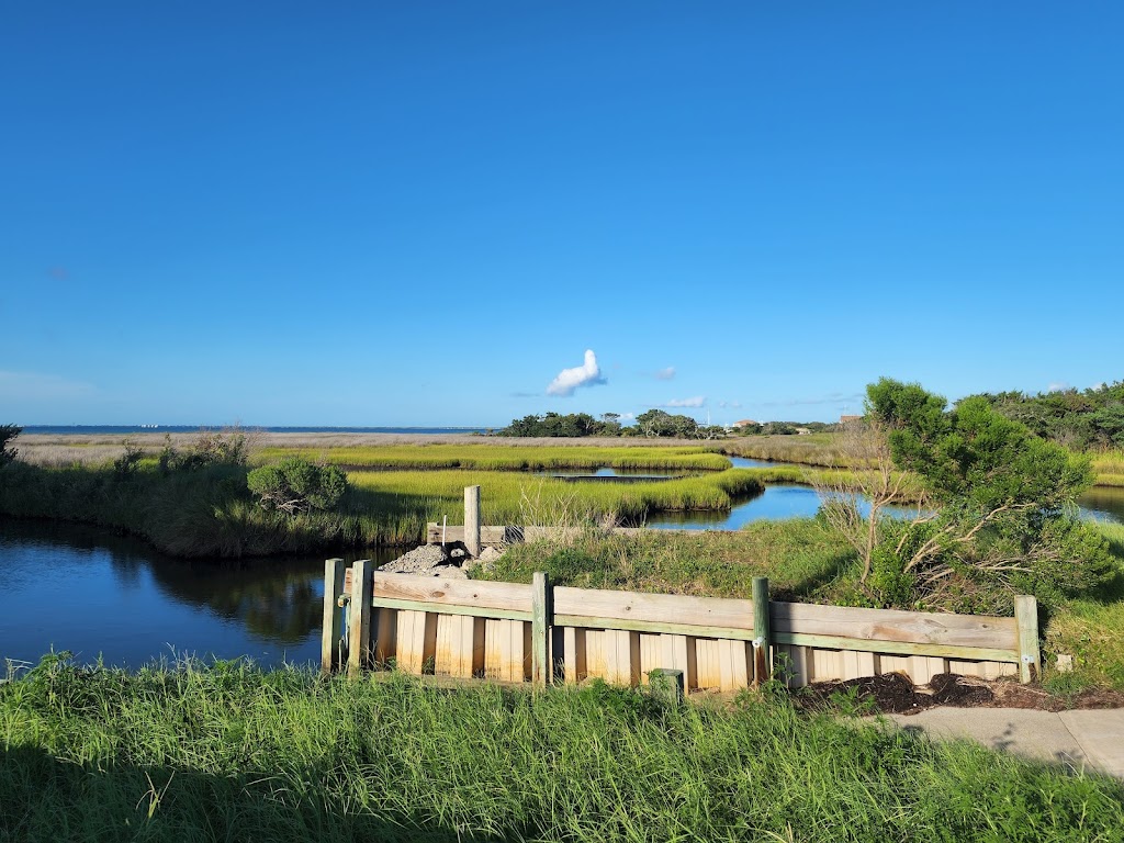 Sandbar & Grille, inc. | restaurant | 49252 North Carolina Hwy 12, Buxton, NC 27920, USA | 2529953413 OR +1 252-995-3413