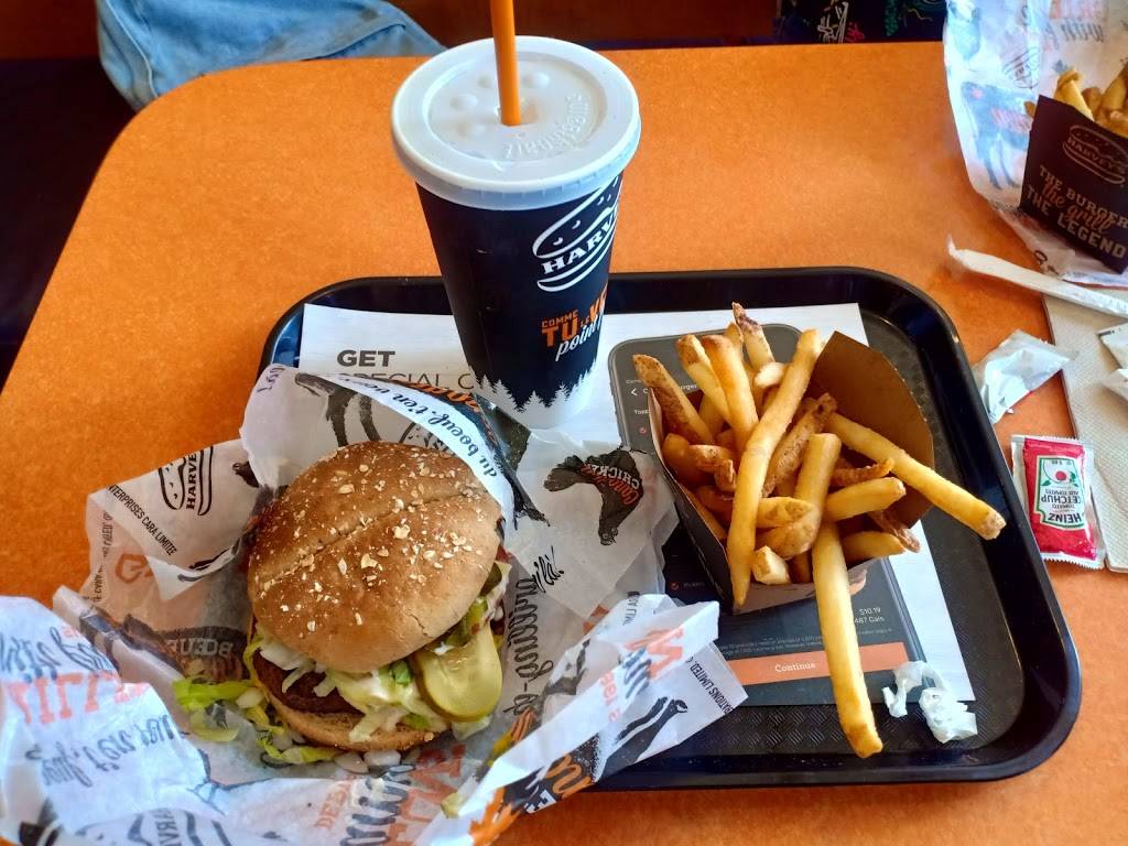 Harveys | restaurant | 410 King St N, Waterloo, ON N2J 2Z3, Canada | 5197259194 OR +1 519-725-9194