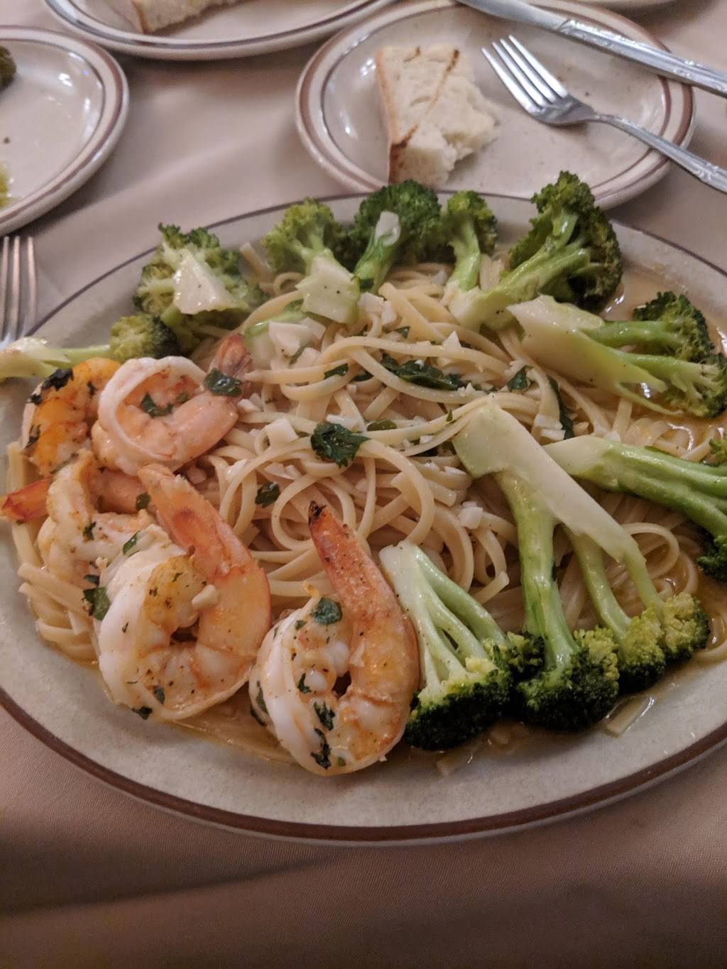 Frost Restaurant | restaurant | 193 Frost St, Brooklyn, NY 11211, USA | 7183893347 OR +1 718-389-3347