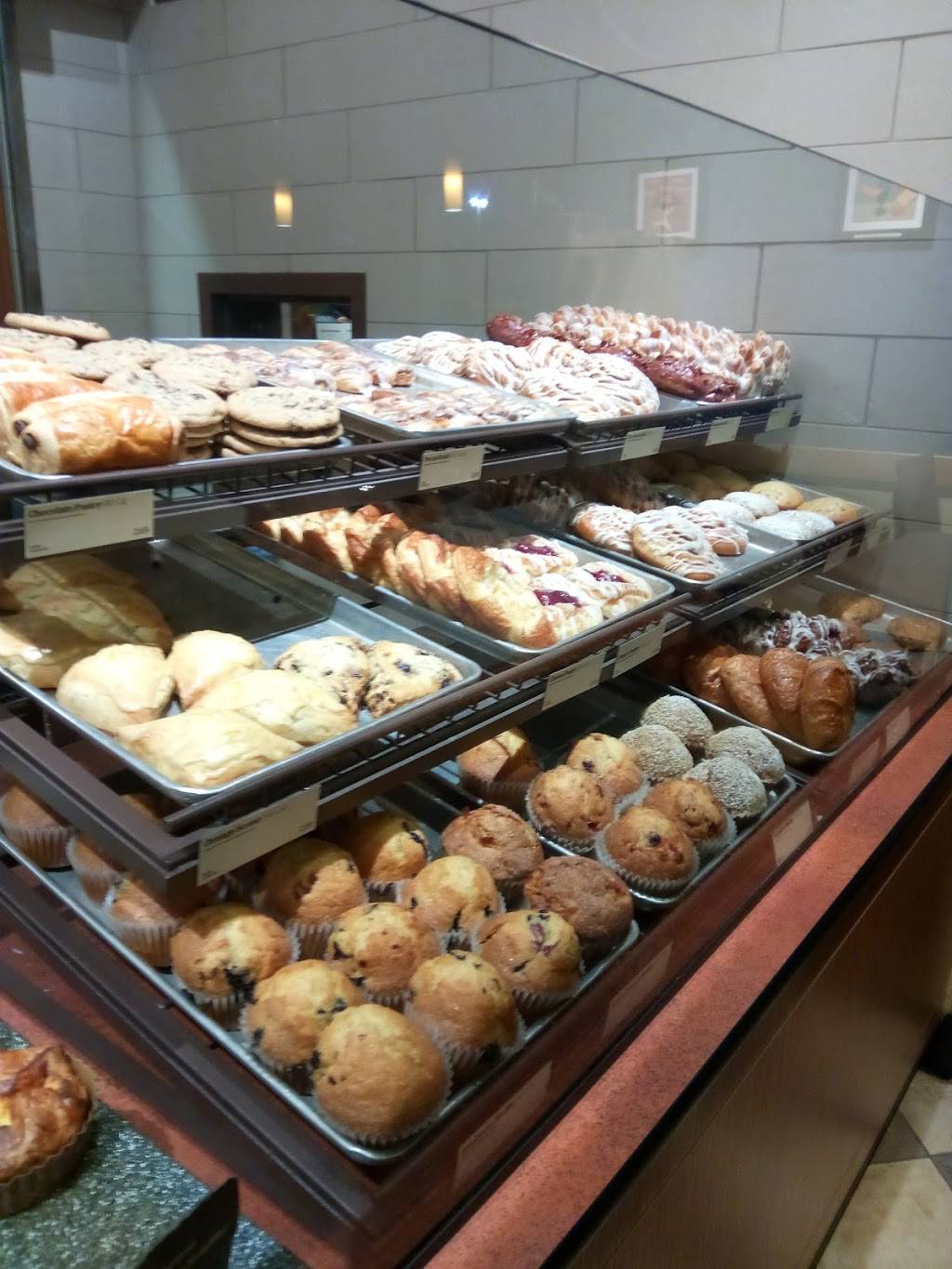 Panera Bread | bakery | 310 N Clippert St, Lansing, MI 48912, USA | 5173329183 OR +1 517-332-9183