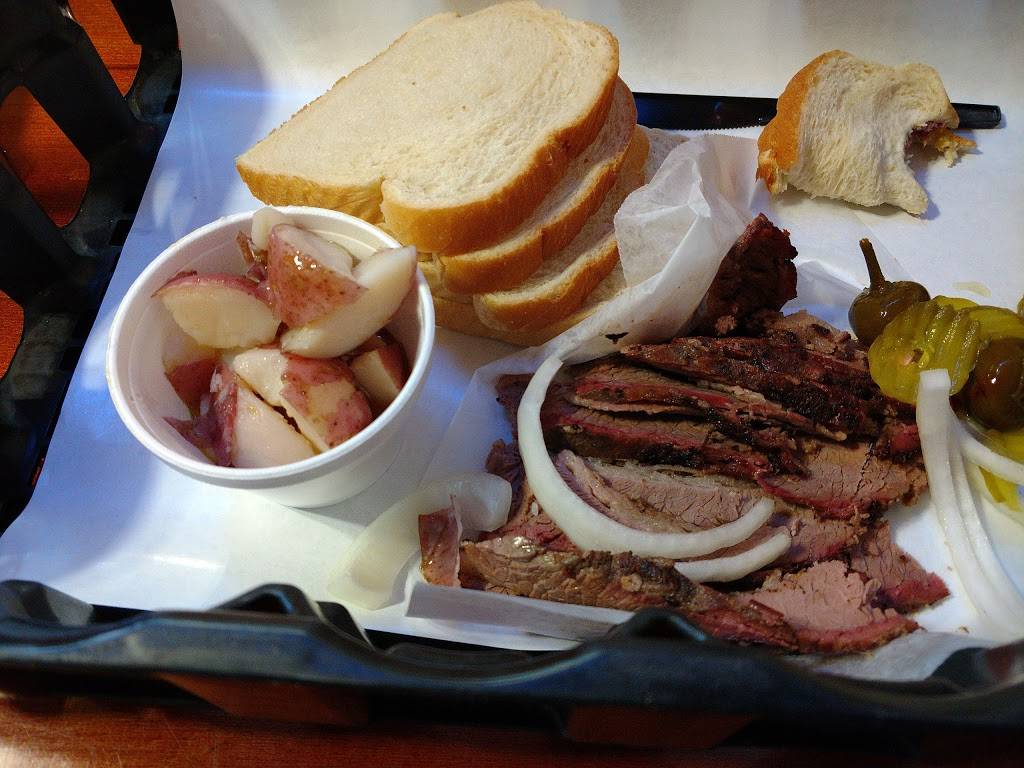 Rudys "Country Store" and Bar-B-Q | restaurant | 9828 Dallas Pkwy, Frisco, TX 75034, USA | 9727127839 OR +1 972-712-7839