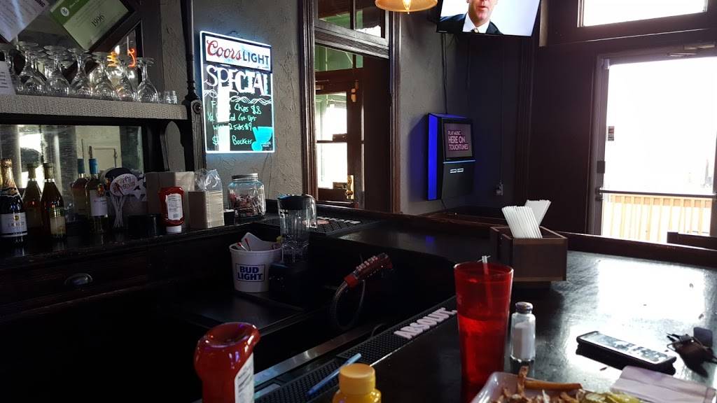 Farmers Inn Restaurant & Bar | restaurant | 7157 IL-158, Millstadt, IL 62260, USA | 6184766333 OR +1 618-476-6333