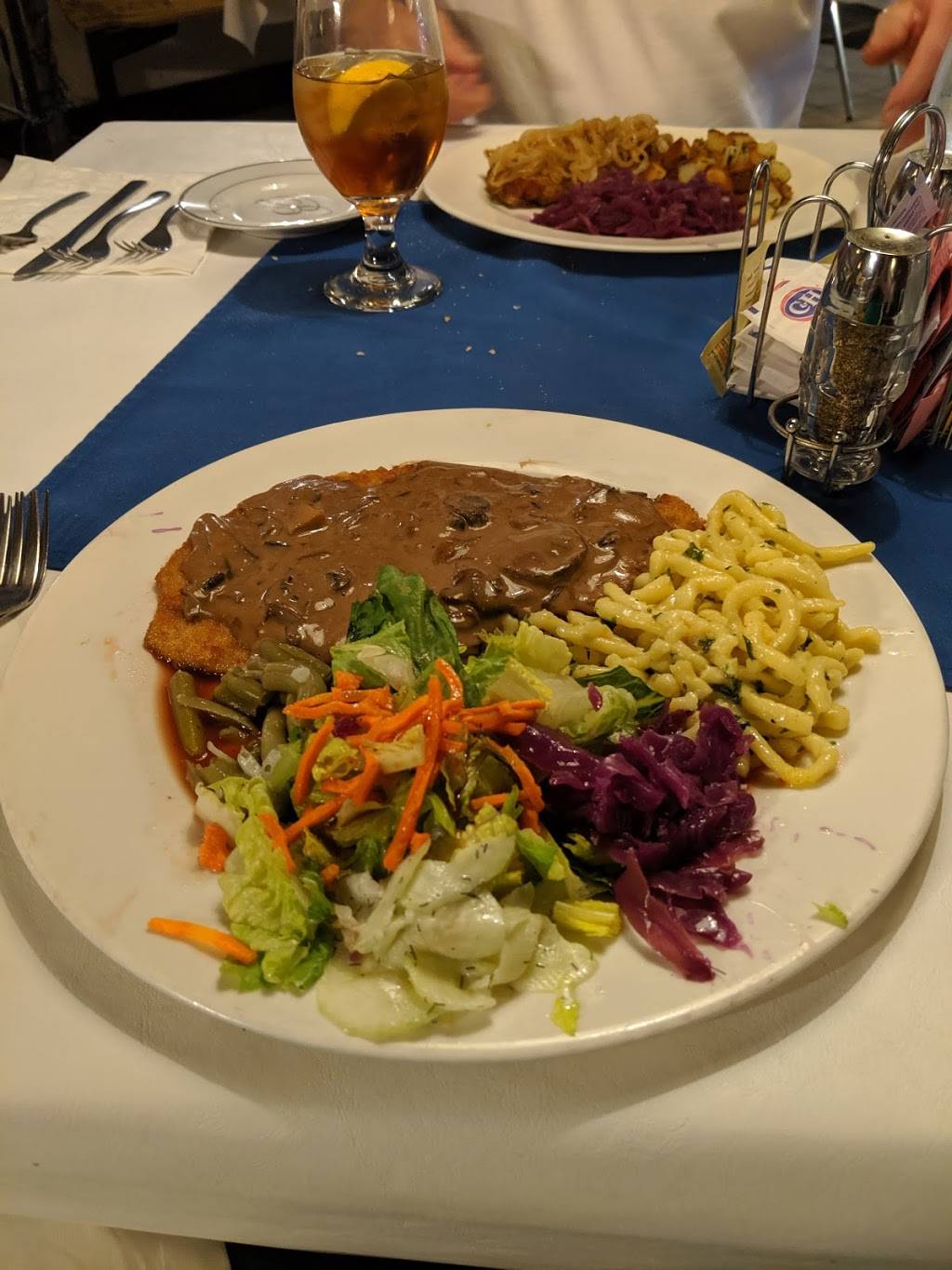 Bavarian World | restaurant | 595 Valley Rd, Reno, NV 89512, USA | 7753237646 OR +1 775-323-7646