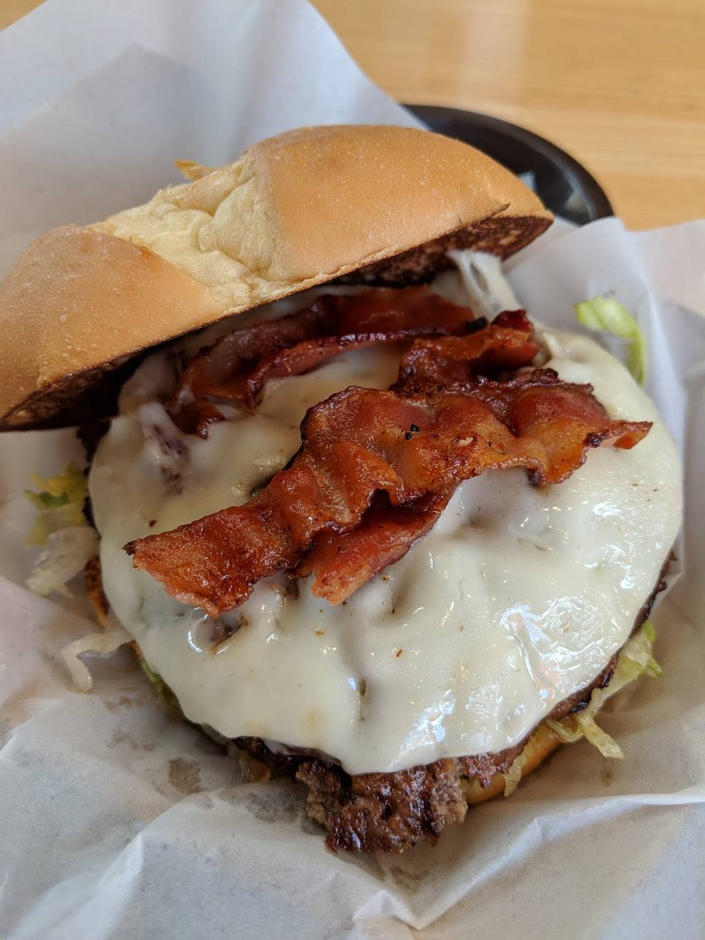 A&W Restaurant | restaurant | 2251 War Admiral Way Ste 110, Lexington, KY 40509, USA | 8595431625 OR +1 859-543-1625