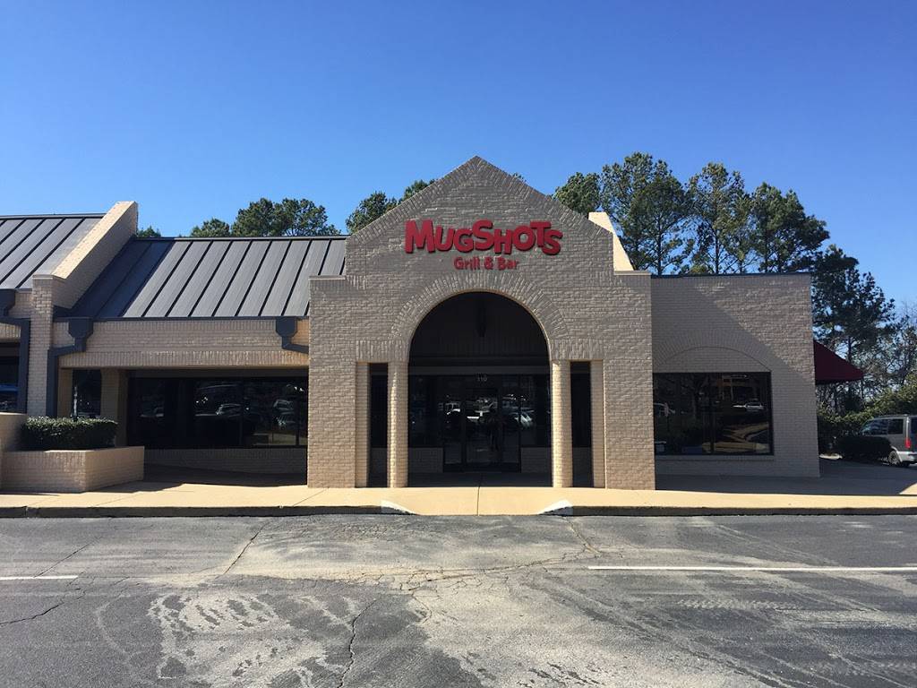 Mugshots Grill & Bar | restaurant | 204 N 40th Ave, Hattiesburg, MS 39402, USA | 6012712299 OR +1 601-271-2299