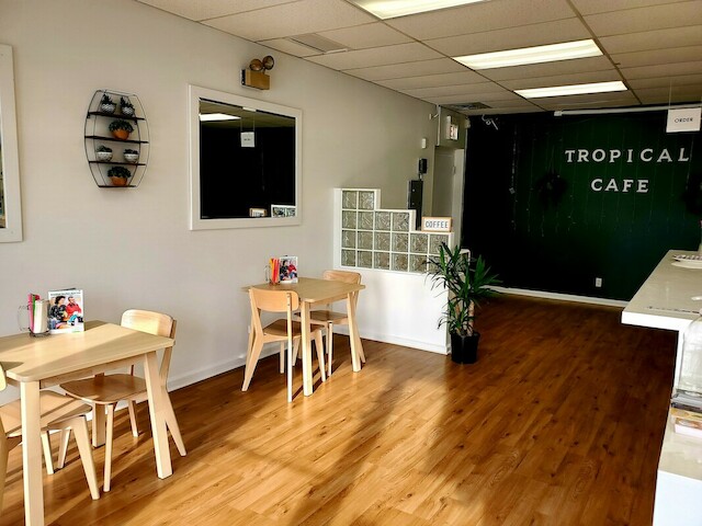 Tropical Protein Cafe | cafe | 4016 W 59th St, Chicago, IL 60629, USA | 3126629502 OR +1 312-662-9502