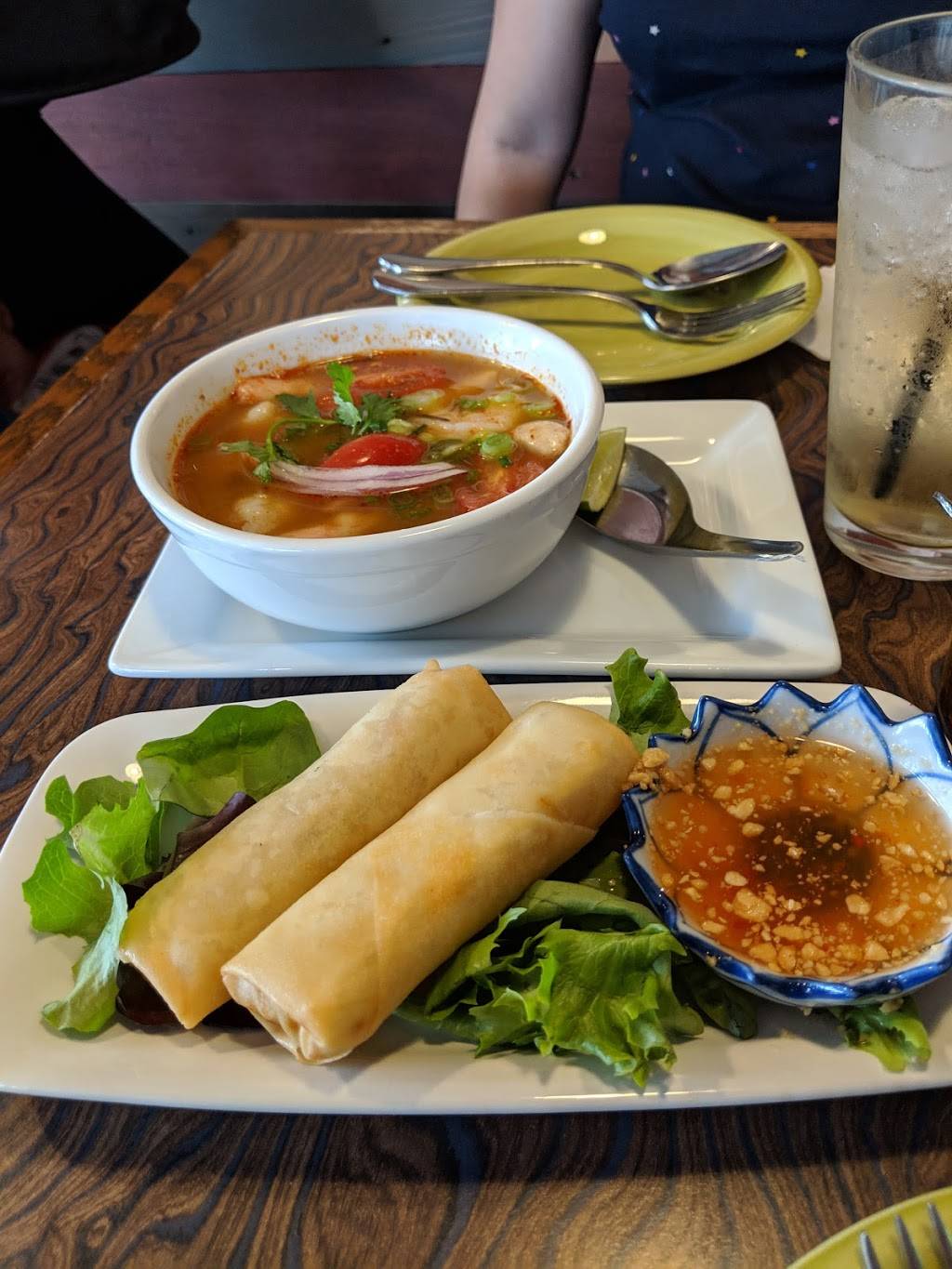 Water Lily Cafe | restaurant | 3800 Union Rd, Cheektowaga, NY 14225, USA | 7162889940 OR +1 716-288-9940