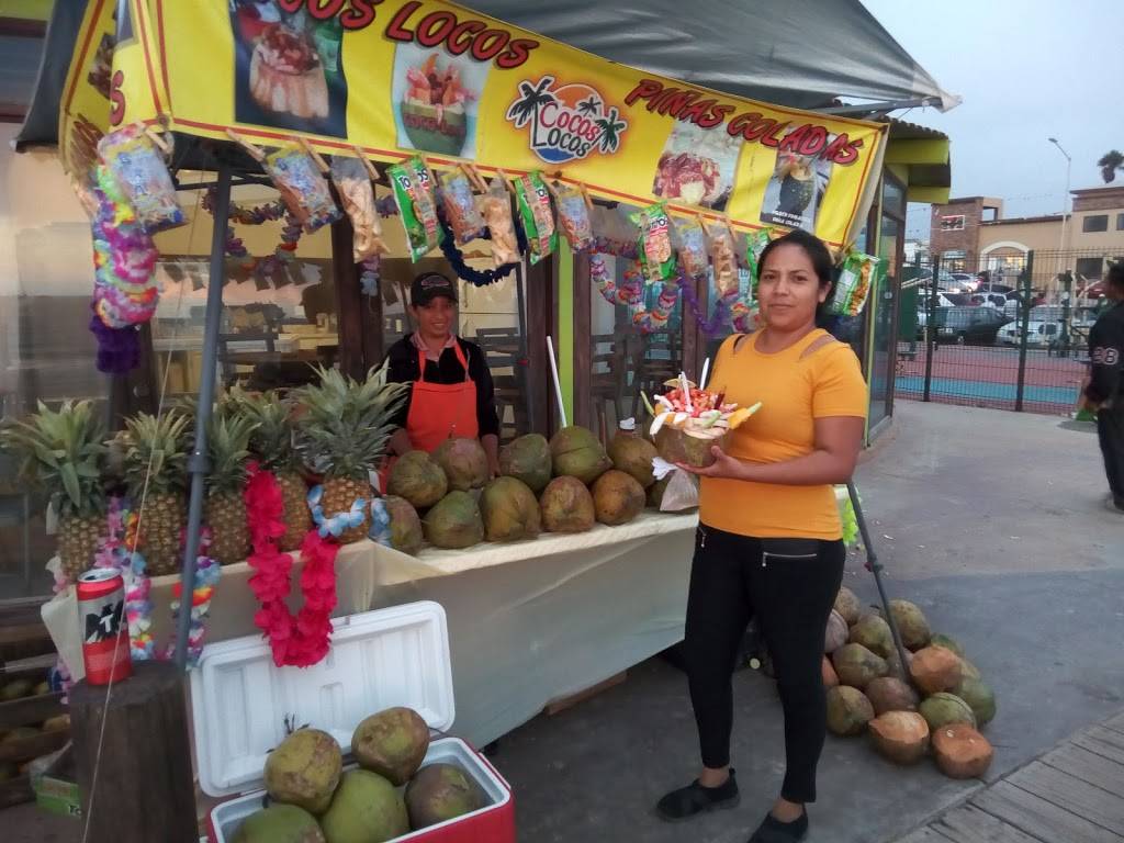 Cocos Locos MH | restaurant | Acapulco, 22890 Ensenada, B.C., Mexico | 016465932524 OR +52 646 593 2524