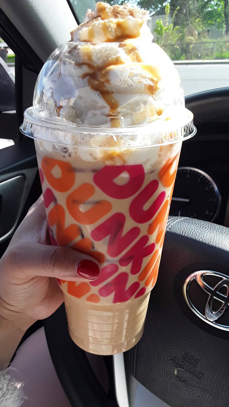 Dunkin | bakery | 1198 Mammoth Rd, Dracut, MA 01826, USA | 9789574489 OR +1 978-957-4489