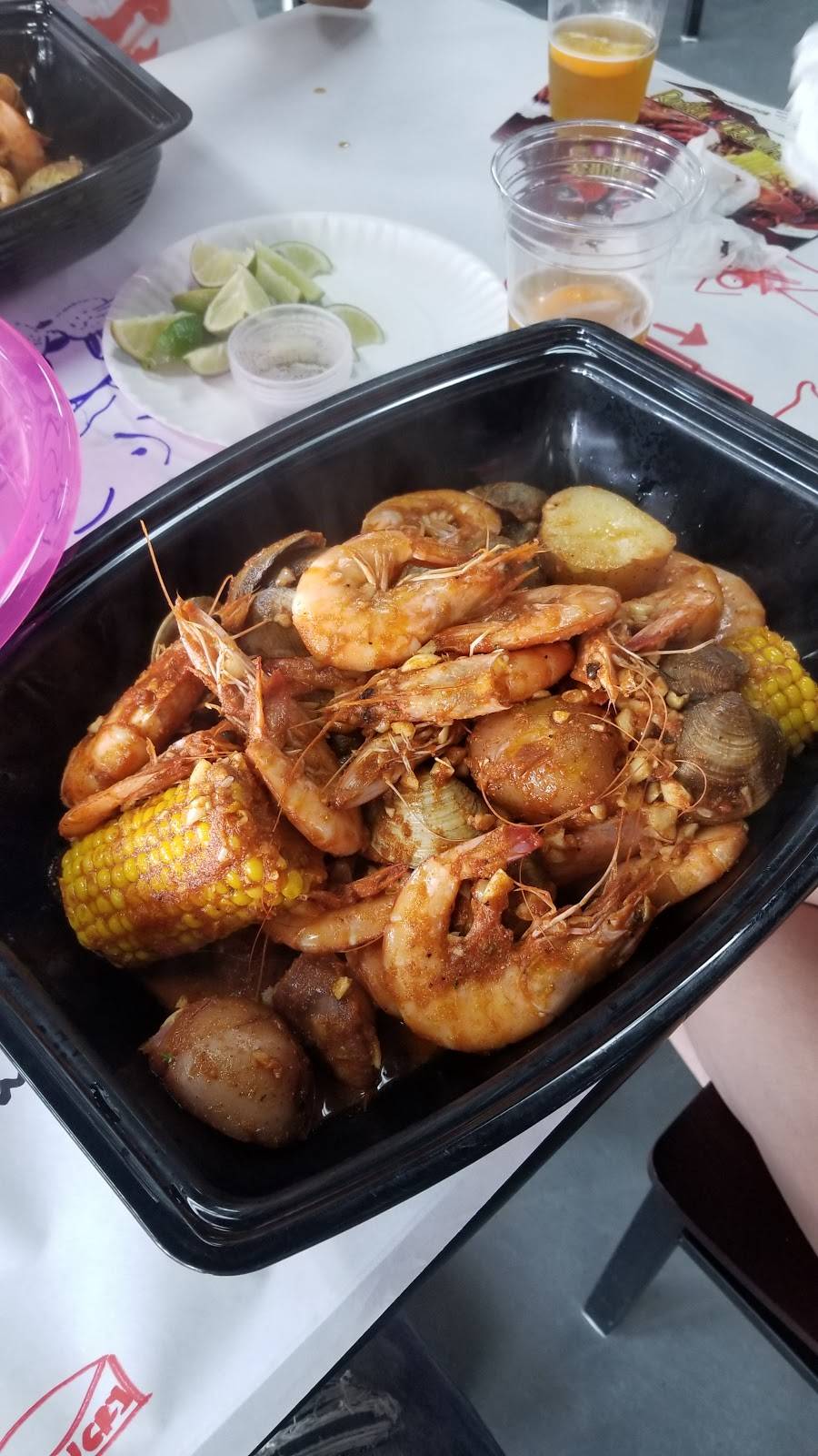 Rockin Crawfish | restaurant | 5040 W Colonial Dr, Orlando, FL 32808, USA | 4077514032 OR +1 407-751-4032