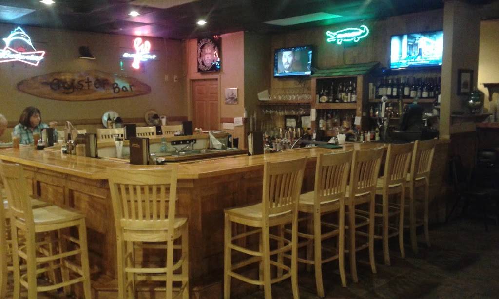 Maggies Galley Seafood Restaurant | restaurant | 1374 Sulphur Springs Rd, Waynesville, NC 28786, USA | 8284568945 OR +1 828-456-8945