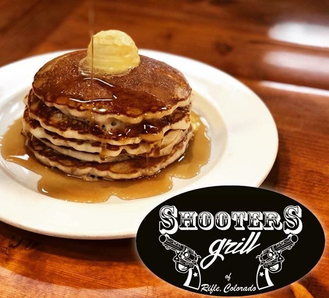 Shooters Grill | restaurant | 120 E 3rd St, Rifle, CO 81650, USA | 9706252158 OR +1 970-625-2158