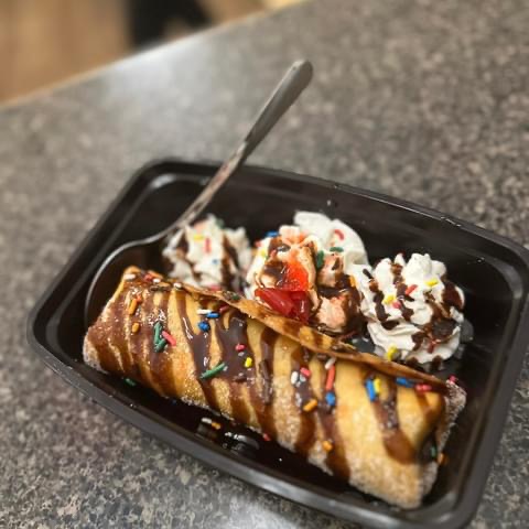 El Azteca Mexican grill | restaurant | 218 3rd Ave, Hinton, WV 25951, USA | 6812641295 OR +1 681-264-1295