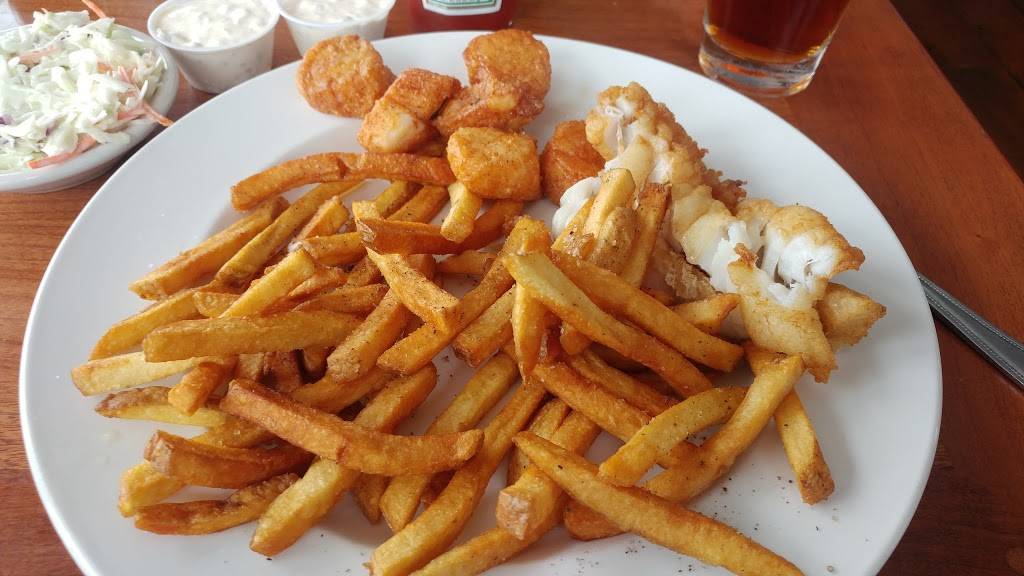 The Back Eddy | restaurant | 1 Bridge Road, Westport, MA 02790, USA | 5086366500 OR +1 508-636-6500