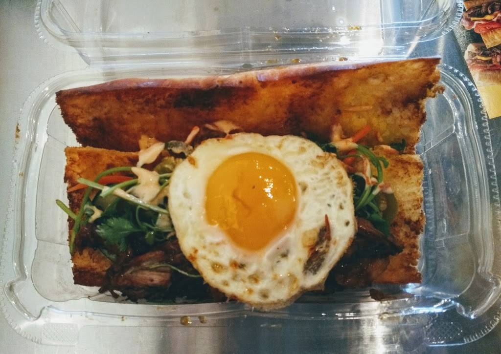 Which Wich Superior Sandwiches | restaurant | 13429 San Pedro Avenue, US Highway 281 North, San Antonio, TX 78216, USA | 2104959424 OR +1 210-495-9424