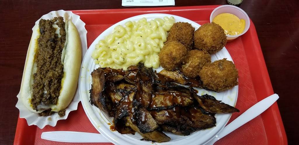 TowneBBQ | restaurant | 1554 Paterson Plank Rd, Secaucus, NJ 07094, USA | 2012102222 OR +1 201-210-2222