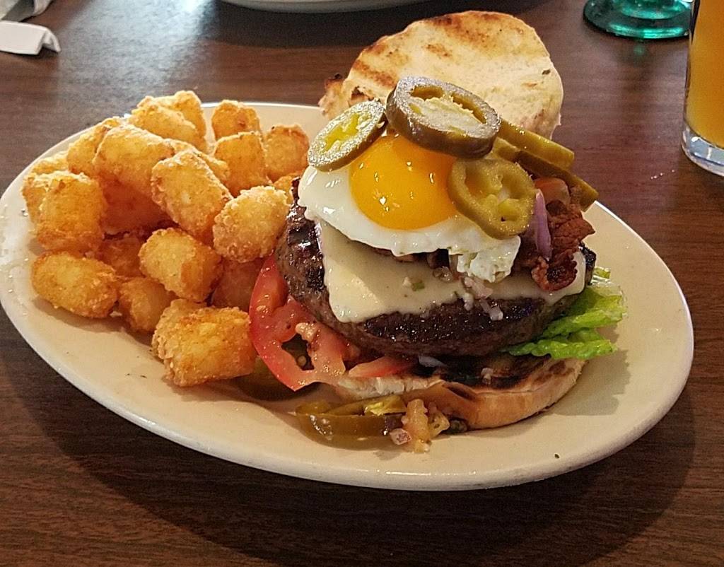 AJs Bar & Grill | restaurant | S90w13970 Boxhorn Dr, Muskego, WI 53150, USA | 4144271707 OR +1 414-427-1707