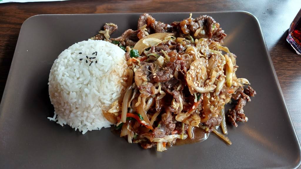 Oriental Spoon | restaurant | 229 Harvard Dr, Edwardsville, IL 62025, USA | 6186559633 OR +1 618-655-9633