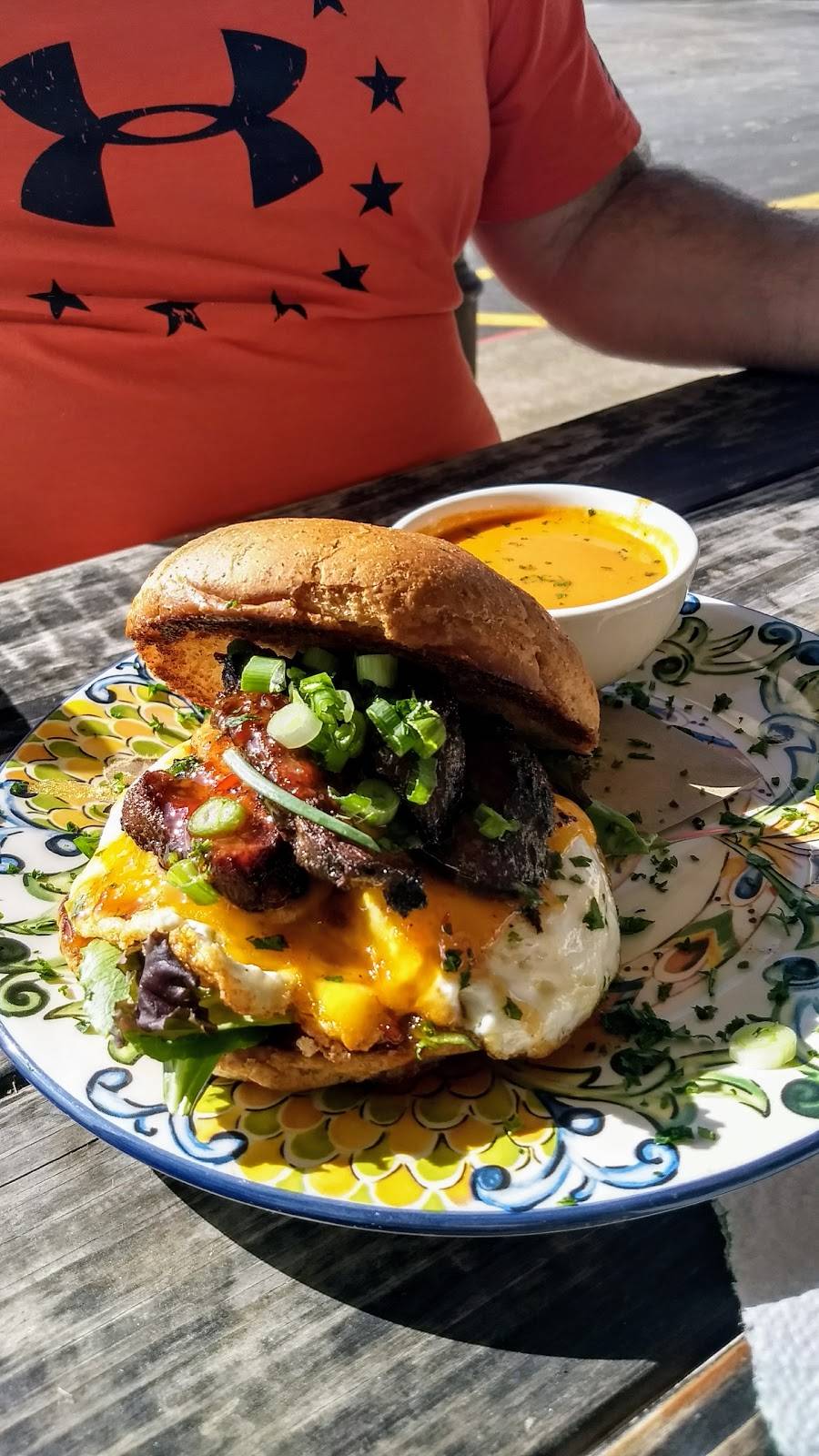 Viola & Agnes Neo Soul Cafe | restaurant | 18091 Upper Bay Rd, Houston, TX 77058, USA | 2813332620 OR +1 281-333-2620