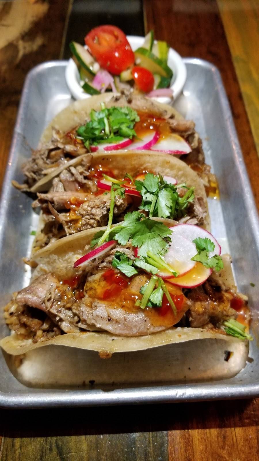 The Ordinary Pub | restaurant | 217 1/2 W Broughton St, Savannah, GA 31401, USA | 9122385130 OR +1 912-238-5130