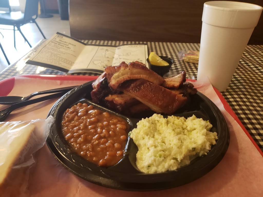 Pippins Bar-B-Q | restaurant | 4580 GA-20, Conyers, GA 30013, USA | 7709229730 OR +1 770-922-9730