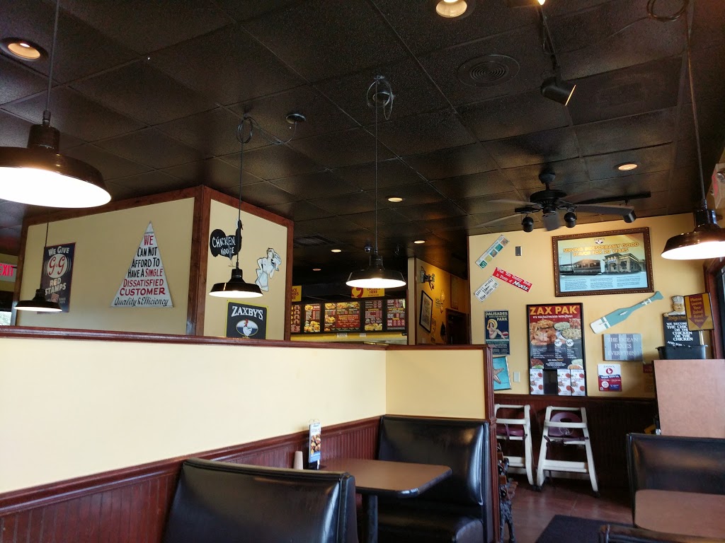 Zaxbys Chicken Fingers & Buffalo Wings | restaurant | 8040 White Bluff Rd, Savannah, GA 31406, USA | 9129276000 OR +1 912-927-6000
